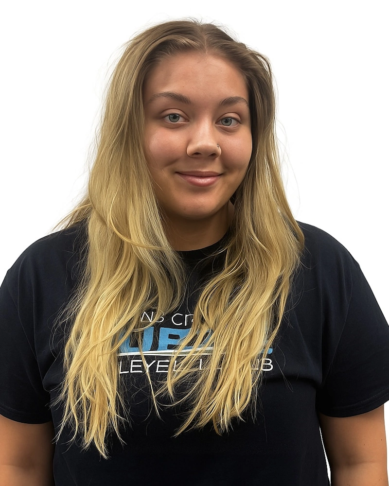 Coach Aubree Dutton